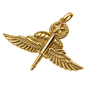 MASTER HALO LAPEL PIN
